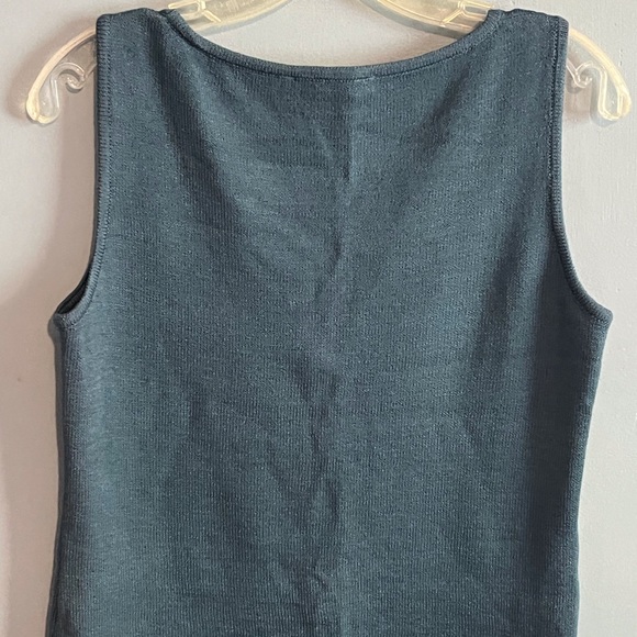 SELLING ST JOHN KNIT TOP FOR WOMEN SIZE SMALL COLOR GREEN OLIVE 🫒 SLEEVELESS - Picture 4 of 8